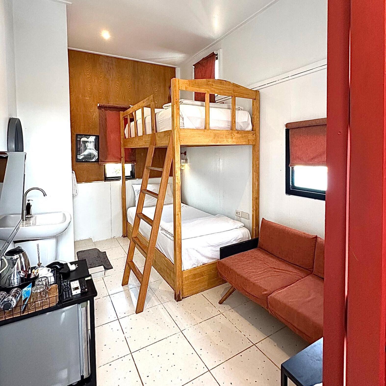 A Pousada Beige Poshtels + Netflix Banguecoque Exterior foto